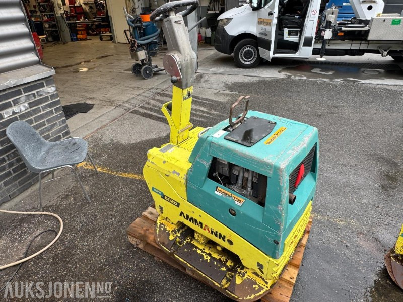 2019 AMMANN APH6020 Vibroplate / 536 kg - Cilindru compactor: Foto 1 2019 AMMANN APH6020 Vibroplate / 536 kg - Cilindru compactor: Foto 1