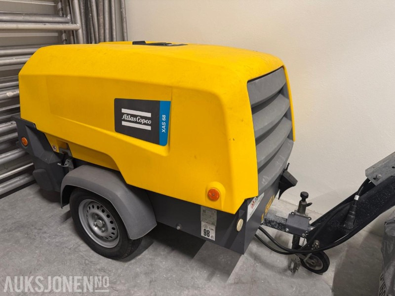 2019 Atlas Copco XAS68 kompressor med trykkluftkjøling - Echipamente de constructii: Foto 1 2019 Atlas Copco XAS68 kompressor med trykkluftkjøling - Echipamente de constructii: Foto 1