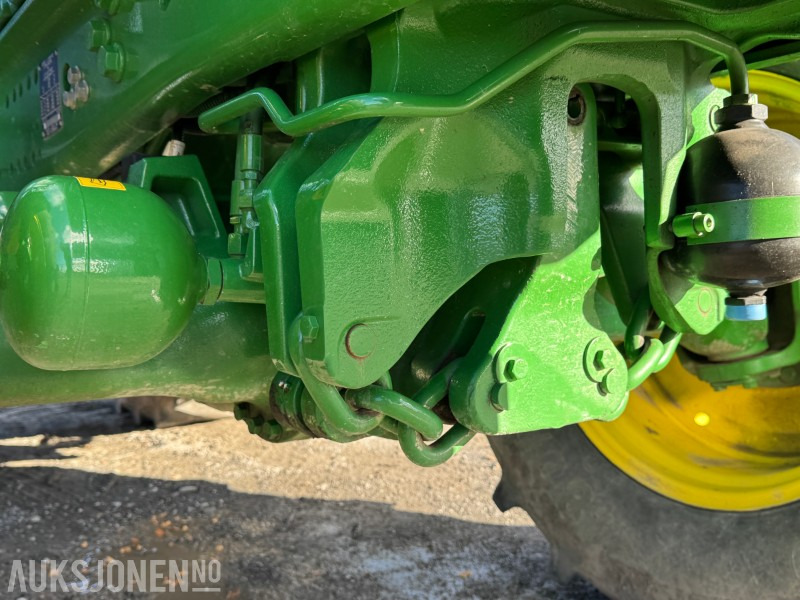 2019 John Deere 6145R 4X4, 192 HK PREMIUM EDITION LEVERES MED NYE DEKK OG - Tractor agricol: Foto 5 2019 John Deere 6145R 4X4, 192 HK PREMIUM EDITION LEVERES MED NYE DEKK OG - Tractor agricol: Foto 5