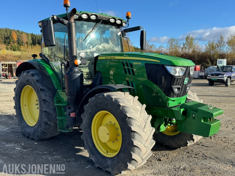 2019 John Deere 6145R 4X4, 192 HK PREMIUM EDITION LEVERES MED NYE DEKK OG - Tractor agricol: Foto 4 2019 John Deere 6145R 4X4, 192 HK PREMIUM EDITION LEVERES MED NYE DEKK OG - Tractor agricol: Foto 4