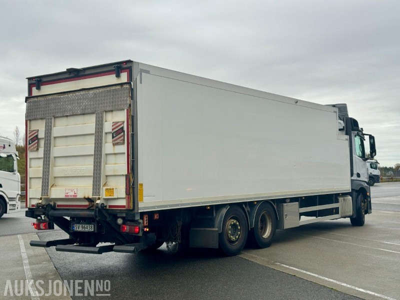 2019 Mercedes-Benz ACTROS 2553L 6X2 - Skapbil - Eu-godkjent til 06/26 - Km: 278353 - Camion furgon: Foto 3 2019 Mercedes-Benz ACTROS 2553L 6X2 - Skapbil - Eu-godkjent til 06/26 - Km: 278353 - Camion furgon: Foto 3