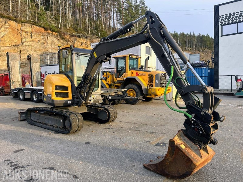 2019 VOLVO ECR50D MINIGRAVER 5 TONN STEELWRIST TILTROTATOR S40 1945 TIMER - Mini excavator: Foto 2 2019 VOLVO ECR50D MINIGRAVER 5 TONN STEELWRIST TILTROTATOR S40 1945 TIMER - Mini excavator: Foto 2