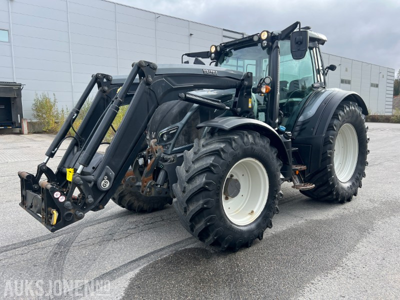 2019 Valtra N174D 1C8 - frontlaster - Tractor agricol: Foto 1 2019 Valtra N174D 1C8 - frontlaster - Tractor agricol: Foto 1