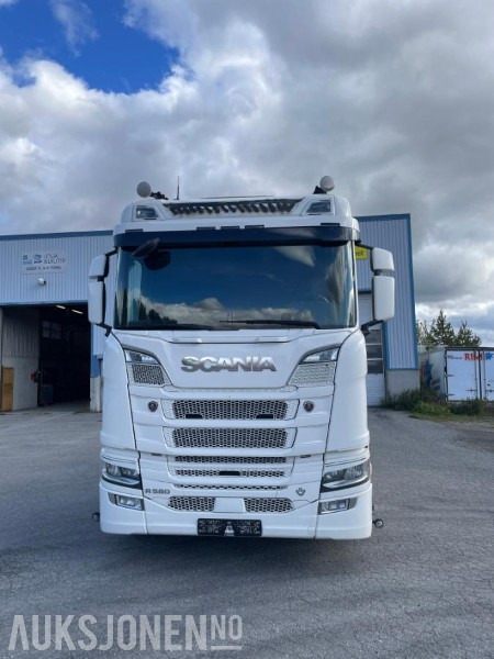 2020 Scania R580 6X2 CHASSIS - 570.526 KM/VBG/HELLUFT - Camion şasiu: Foto 3 2020 Scania R580 6X2 CHASSIS - 570.526 KM/VBG/HELLUFT - Camion şasiu: Foto 3