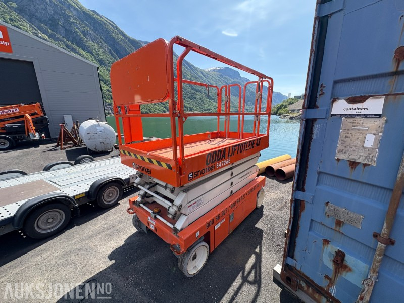 2020 Snorkel S4726E - 1 252 timer - sertifisert til 6/26 - Autopropulsată platformă: Foto 1 2020 Snorkel S4726E - 1 252 timer - sertifisert til 6/26 - Autopropulsată platformă: Foto 1