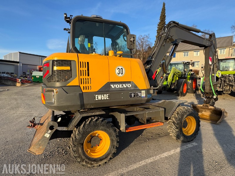 2020 Volvo EW60E HJULGRAVER MED TOLTROTATOR OG 2 SKUFFER - Excavator: Foto 4 2020 Volvo EW60E HJULGRAVER MED TOLTROTATOR OG 2 SKUFFER - Excavator: Foto 4
