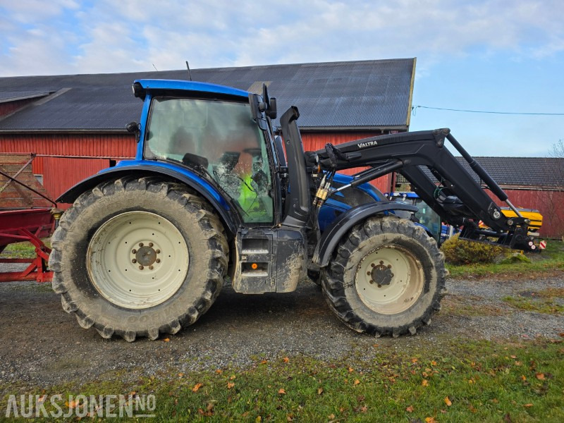 2021 Valtra N174 med lesseapparat - Tractor agricol: Foto 4 2021 Valtra N174 med lesseapparat - Tractor agricol: Foto 4