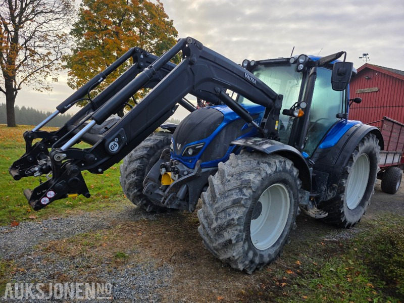 2021 Valtra N174 med lesseapparat - Tractor agricol: Foto 1 2021 Valtra N174 med lesseapparat - Tractor agricol: Foto 1