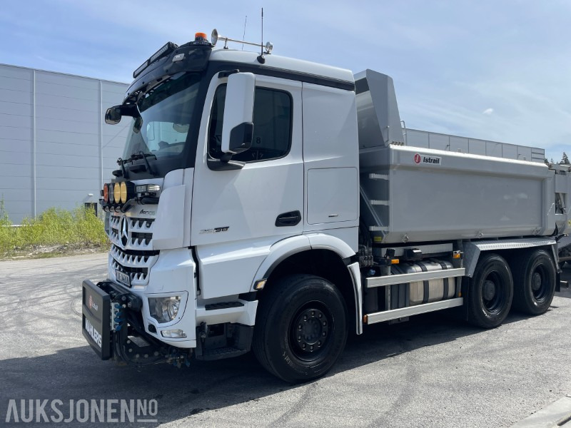 2023 Mercedes Arocs 2658 6X4 Tippbil m/Brøyteopplegg – Lav km – Meget godt utstyrt - Camion basculantă: Foto 1 2023 Mercedes Arocs 2658 6X4 Tippbil m/Brøyteopplegg – Lav km – Meget godt utstyrt - Camion basculantă: Foto 1