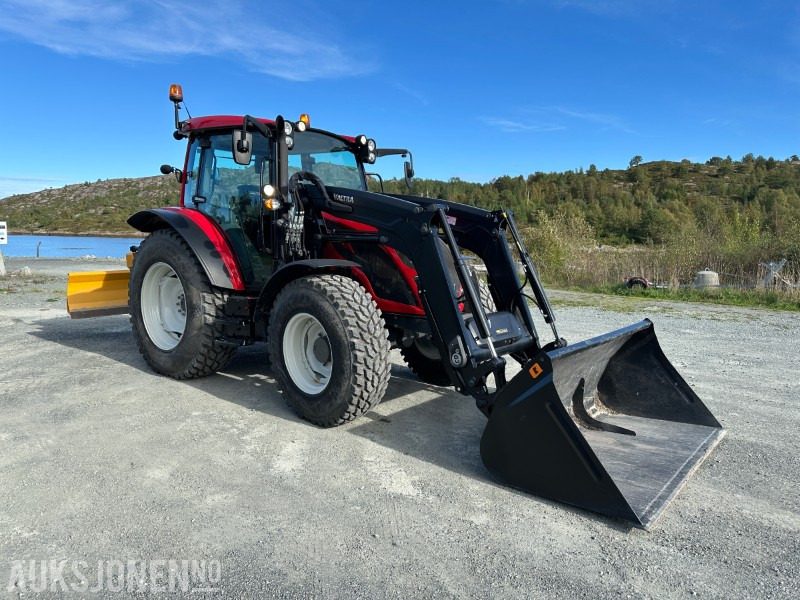 2023 Valtra A95 - Mye utstyr, lite brukt - Tractor agricol: Foto 2 2023 Valtra A95 - Mye utstyr, lite brukt - Tractor agricol: Foto 2