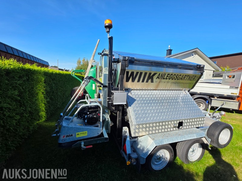 2024 Brian James Trailers A-Type asfalthenger med 2021 Svepac F 90A vibroplate 2.9kW, 2022 Honda EU22i strømaggregat og utstyr - Echipamente de constructii: Foto 4 2024 Brian James Trailers A-Type asfalthenger med 2021 Svepac F 90A vibroplate 2.9kW, 2022 Honda EU22i strømaggregat og utstyr - Echipamente de constructii: Foto 4