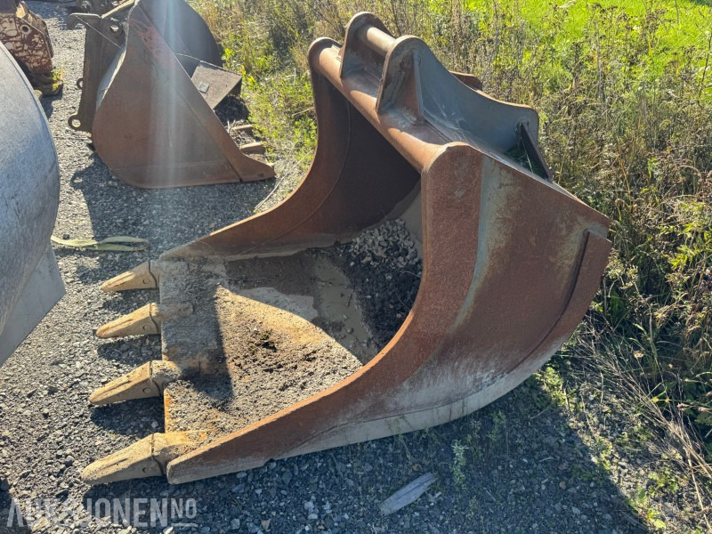 2006 Hako graveskuffe med tenner S60 feste - Ataşament pentru Utilaje constructii: Foto 5 2006 Hako graveskuffe med tenner S60 feste - Ataşament pentru Utilaje constructii: Foto 5