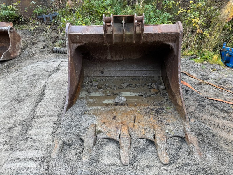 2016 Volvo EC360 Rock graveskuffe med tenner - Ataşament pentru Utilaje constructii: Foto 1 2016 Volvo EC360 Rock graveskuffe med tenner - Ataşament pentru Utilaje constructii: Foto 1