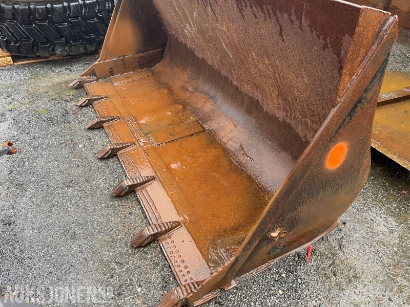 Gjerstad skuffe med BM feste - Ataşament pentru Utilaje constructii: Foto 2 Gjerstad skuffe med BM feste - Ataşament pentru Utilaje constructii: Foto 2