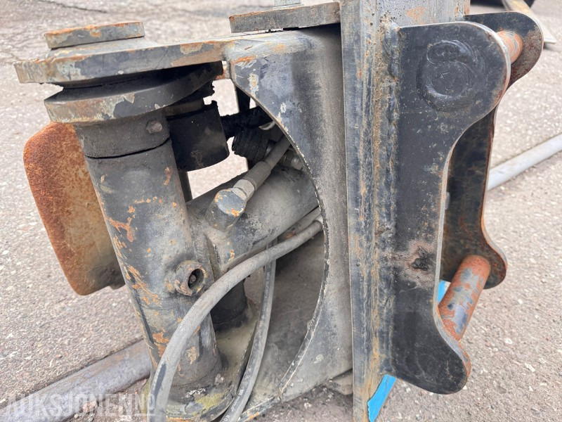 Gripeklo med S40 feste - Ataşament pentru Utilaje constructii: Foto 4 Gripeklo med S40 feste - Ataşament pentru Utilaje constructii: Foto 4