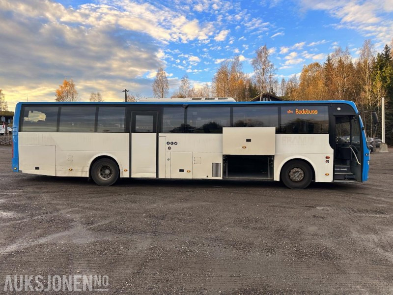 2009 VOLVO 9700S B12B BUSS 420HK EURO 5 NYLIG EU-GODKJENT 49 SETER - Autobuz: Foto 4 2009 VOLVO 9700S B12B BUSS 420HK EURO 5 NYLIG EU-GODKJENT 49 SETER - Autobuz: Foto 4