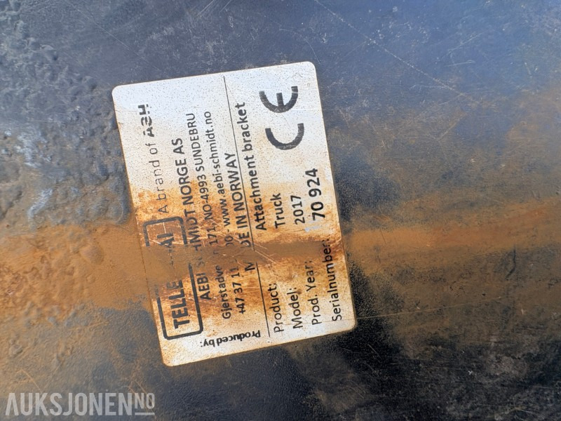 2017 Tellefsdal feste / brøyteplate - Camion: Foto 4 2017 Tellefsdal feste / brøyteplate - Camion: Foto 4