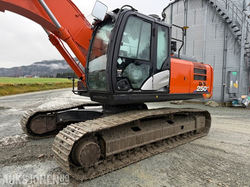 Hitachi ZX250 LC-6 EC223, GPS, Sentralsmøring, 2 skuffer, LED - Excavator: Foto 2 Hitachi ZX250 LC-6 EC223, GPS, Sentralsmøring, 2 skuffer, LED - Excavator: Foto 2