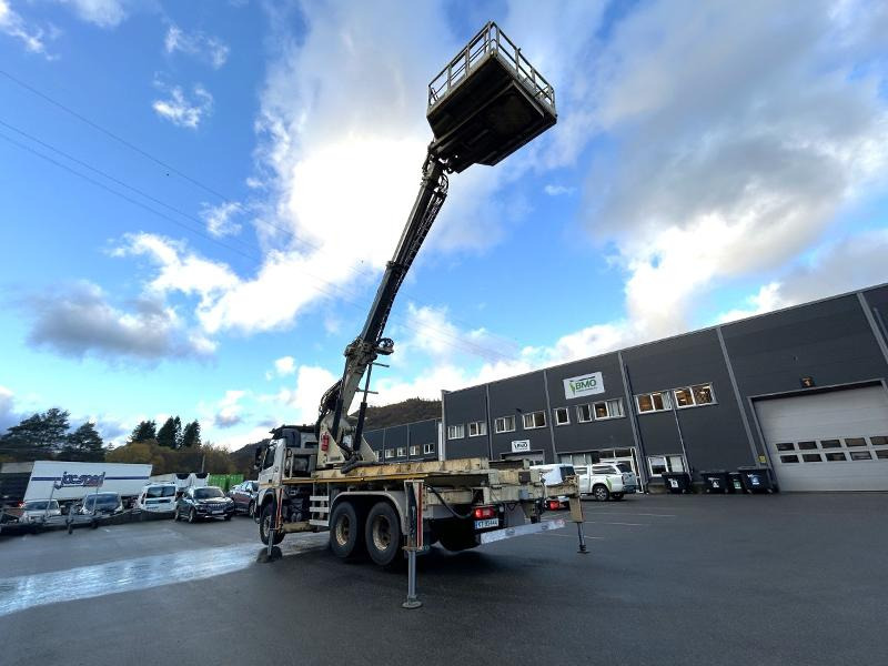 2013 Volvo FMX 370 6X4 med NORMET Esslift 1000 plattform / korg - nylig EU godkjent - Maşina comunala: Foto 4 2013 Volvo FMX 370 6X4 med NORMET Esslift 1000 plattform / korg - nylig EU godkjent - Maşina comunala: Foto 4