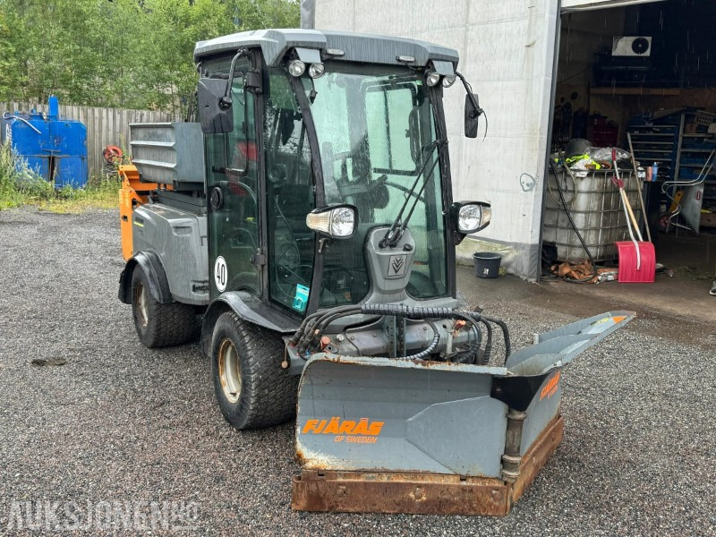 2015 Kärcher MIC 50 D | Plog | spreder | plan | joystick | krok | webasto | cruisecontrol - Maşina comunala: Foto 3 2015 Kärcher MIC 50 D | Plog | spreder | plan | joystick | krok | webasto | cruisecontrol - Maşina comunala: Foto 3