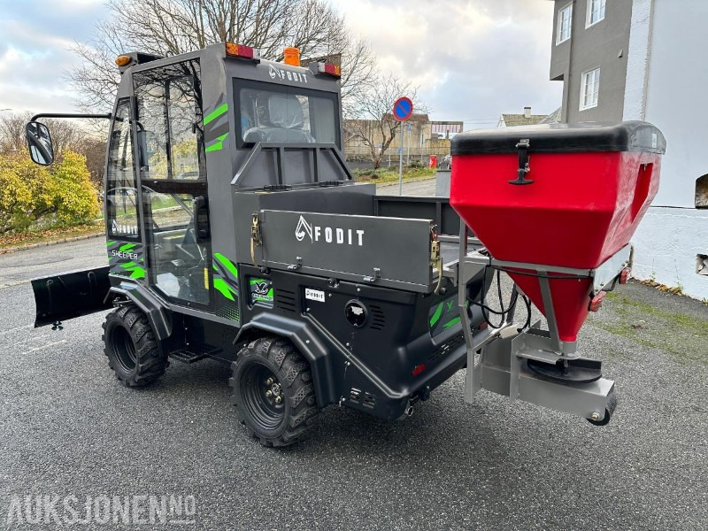 Maşina comunala FODIT REDSKAPSBÆRER FT-130 FOR SOMMER-VINTERBRUK 2025 modell - Demomaskin: Foto 11