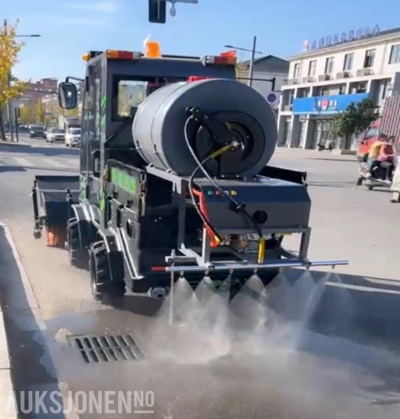 Maşina comunala FODIT REDSKAPSBÆRER FT-130 FOR SOMMER-VINTERBRUK 2025 modell - Demomaskin: Foto 17