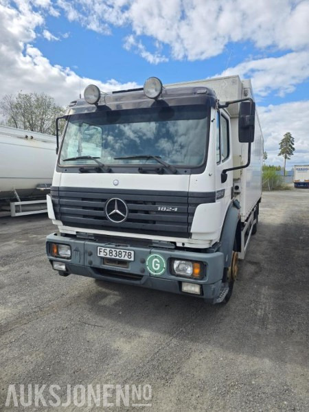 Mercedes-Benz 1824L Skapbil med kjøleaggregat - Camion furgon: Foto 2 Mercedes-Benz 1824L Skapbil med kjøleaggregat - Camion furgon: Foto 2