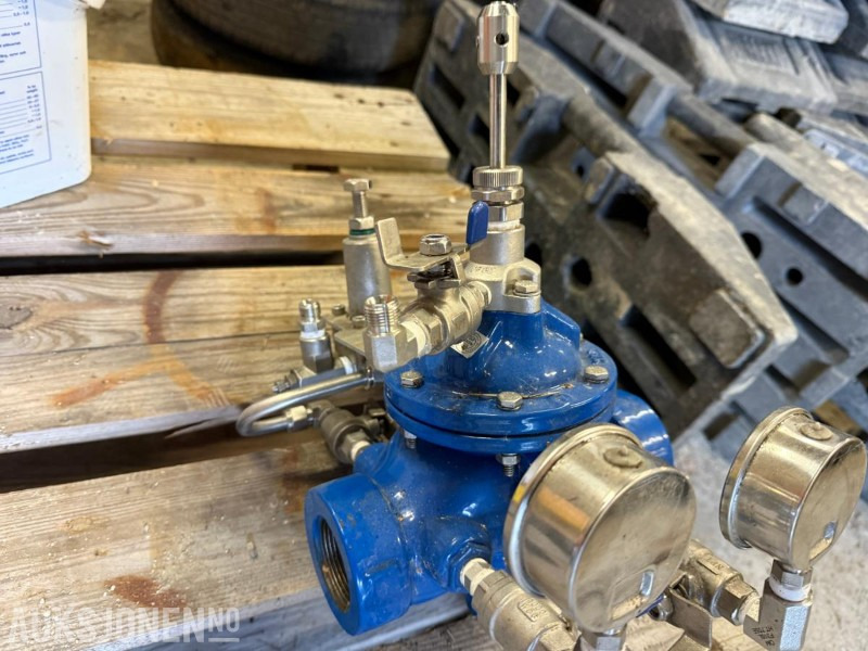 Ny/ubrukt VA del m/flere manometer - Echipamente de constructii: Foto 2 Ny/ubrukt VA del m/flere manometer - Echipamente de constructii: Foto 2