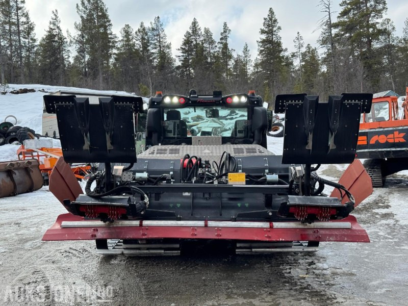Prinoth Husky Tiller tråkkemaskin / Sporsetter / 2435 timer - Echipamente de constructii: Foto 4 Prinoth Husky Tiller tråkkemaskin / Sporsetter / 2435 timer - Echipamente de constructii: Foto 4