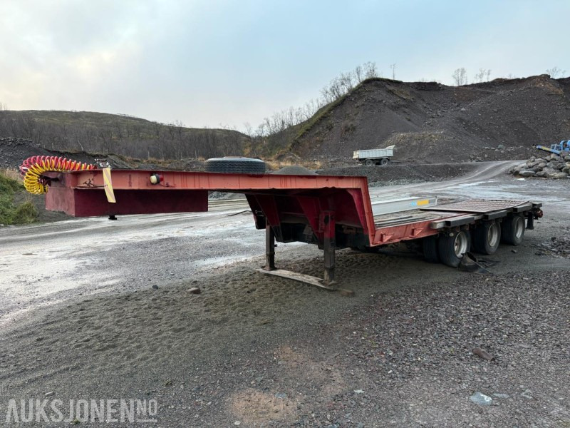 1976 HI GAIN LBS 33-EM - Maskinsemi - 3 akslet - Rep.objekt - Remorcă: Foto 1 1976 HI GAIN LBS 33-EM - Maskinsemi - 3 akslet - Rep.objekt - Remorcă: Foto 1