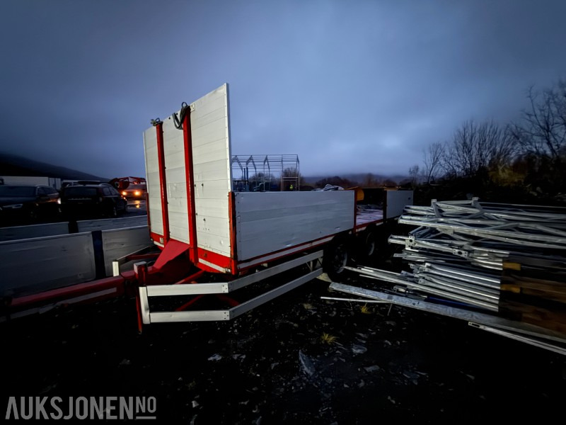 2005 Istrail Trippelkjerre - Planhenger med karmer - Remorcă: Foto 1 2005 Istrail Trippelkjerre - Planhenger med karmer - Remorcă: Foto 1