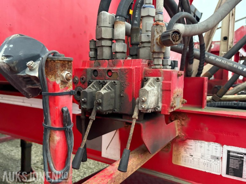 Lagendorf Tipp semei tralle - Remorcă: Foto 4 Lagendorf Tipp semei tralle - Remorcă: Foto 4