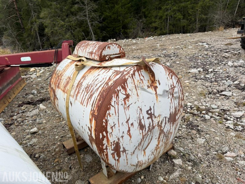 Sb dieseltank - Echipamente de constructii: Foto 4 Sb dieseltank - Echipamente de constructii: Foto 4