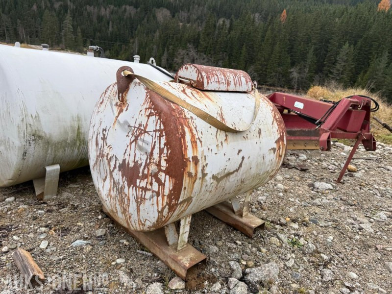 Sb dieseltank - Echipamente de constructii: Foto 3 Sb dieseltank - Echipamente de constructii: Foto 3