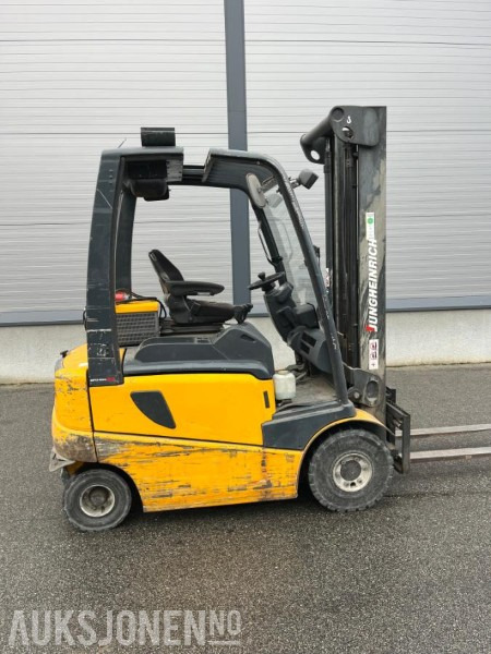 2002 Jungheinrich EFG-VAC 22 - Gaffeltruck - Truck - Stivuitor: Foto 4 2002 Jungheinrich EFG-VAC 22 - Gaffeltruck - Truck - Stivuitor: Foto 4