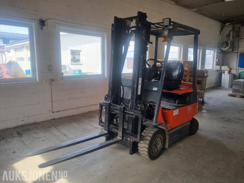 2008 Toyota 7FBMF18 gaffeltruck 1,8 T - Stivuitor: Foto 1 2008 Toyota 7FBMF18 gaffeltruck 1,8 T - Stivuitor: Foto 1