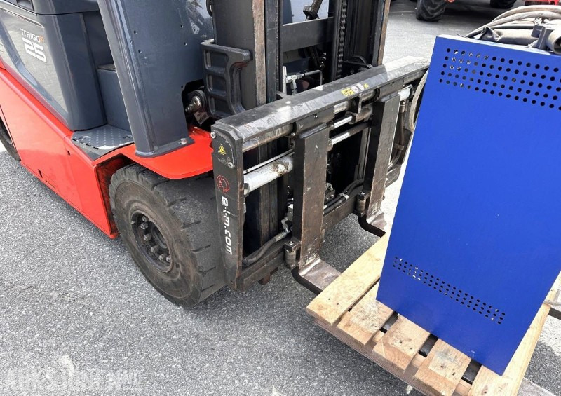 2014 Toyota 8FBMKT25 – 2,5T elektrisk gaffeltruck - Stivuitor: Foto 5 2014 Toyota 8FBMKT25 – 2,5T elektrisk gaffeltruck - Stivuitor: Foto 5