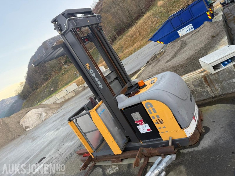 Truck Elektrisk tralle defekt - Echipament pentru depozit: Foto 1 Truck Elektrisk tralle defekt - Echipament pentru depozit: Foto 1