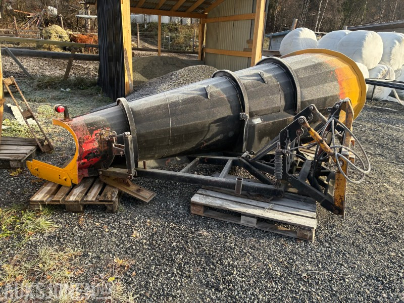 1984 Stiansen & Øya Brøyteskjær Skjær - Utilaje agricole: Foto 5 1984 Stiansen & Øya Brøyteskjær Skjær - Utilaje agricole: Foto 5