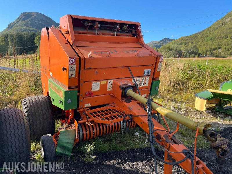 1999 Gallignani 3200 Rundballepresse selges som reparasjons objekt - Utilaje agricole: Foto 1 1999 Gallignani 3200 Rundballepresse selges som reparasjons objekt - Utilaje agricole: Foto 1
