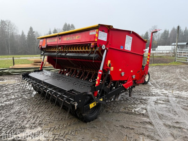 2001 Junkkari Simulta 3000ST Såmaskin - Utilaje agricole: Foto 5 2001 Junkkari Simulta 3000ST Såmaskin - Utilaje agricole: Foto 5