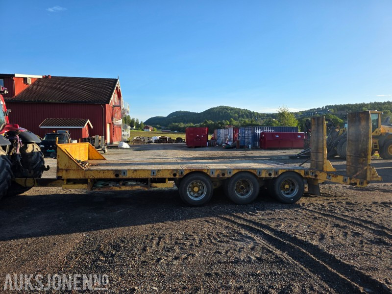 2006 Kane Maskinhenger med påkjøringsrampe - 3 akslet - Utilaje agricole: Foto 3 2006 Kane Maskinhenger med påkjøringsrampe - 3 akslet - Utilaje agricole: Foto 3