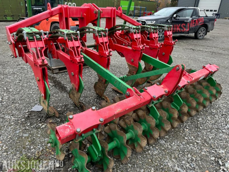 2012 UNIA grubbeplog med reservedeler - Utilaje agricole: Foto 1 2012 UNIA grubbeplog med reservedeler - Utilaje agricole: Foto 1