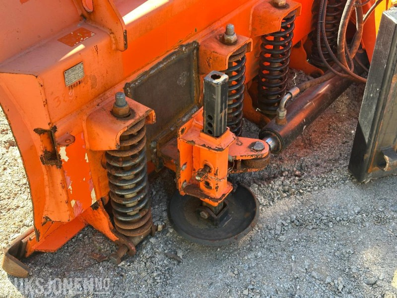 2017 Pronar PUV-3300M plog - Utilaje agricole: Foto 4 2017 Pronar PUV-3300M plog - Utilaje agricole: Foto 4