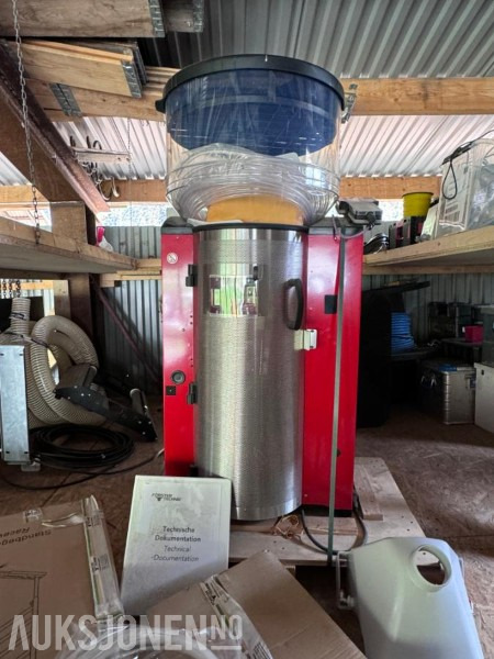 2020 Förster Technik / Lely Calm Kalvedrikkeautomat med hygieneboks og 1 sugestasjon - UBRUKT - Compact smart 2.0 pulver - TAP5-CS-25 - Utilaje agricole: Foto 2 2020 Förster Technik / Lely Calm Kalvedrikkeautomat med hygieneboks og 1 sugestasjon - UBRUKT - Compact smart 2.0 pulver - TAP5-CS-25 - Utilaje agricole: Foto 2