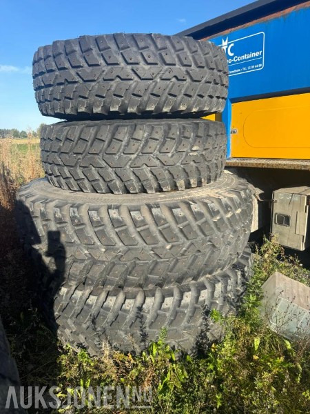 2020 Nokian tri dekk og felg Nokian tri - Utilaje agricole: Foto 1 2020 Nokian tri dekk og felg Nokian tri - Utilaje agricole: Foto 1