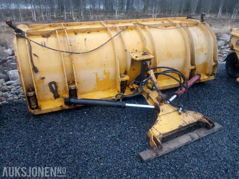 3 meter skjær - Utilaje agricole: Foto 4 3 meter skjær - Utilaje agricole: Foto 4