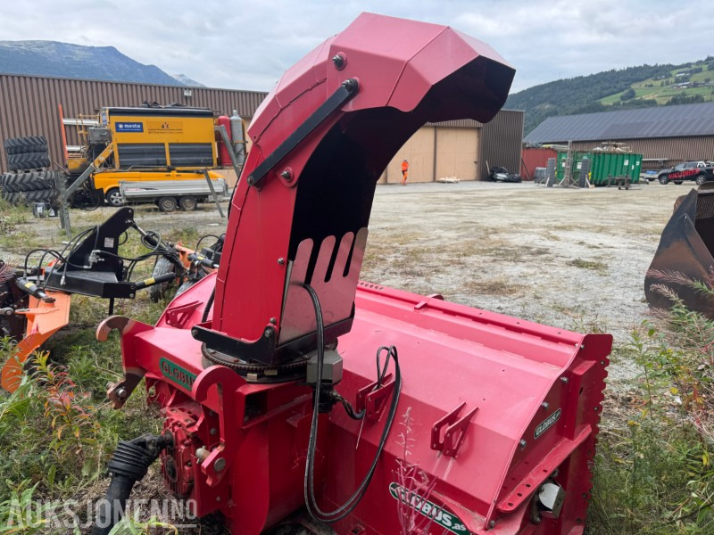 Globus GTF 275-18 2-trinns snøfreser - Utilaje agricole: Foto 5 Globus GTF 275-18 2-trinns snøfreser - Utilaje agricole: Foto 5