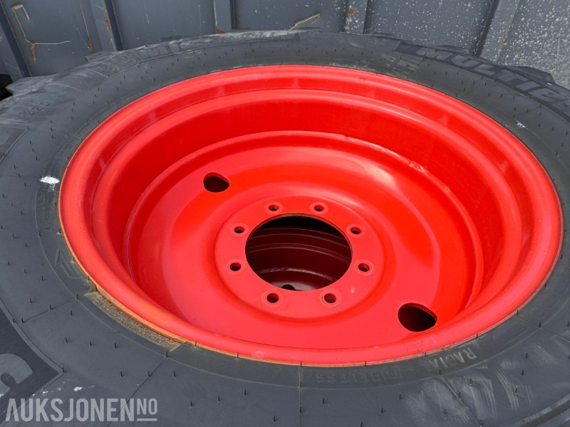Michelin Multibib traktorhjul – 540/65R28 og 650/65R38 – med felg - Utilaje agricole: Foto 5 Michelin Multibib traktorhjul – 540/65R28 og 650/65R38 – med felg - Utilaje agricole: Foto 5