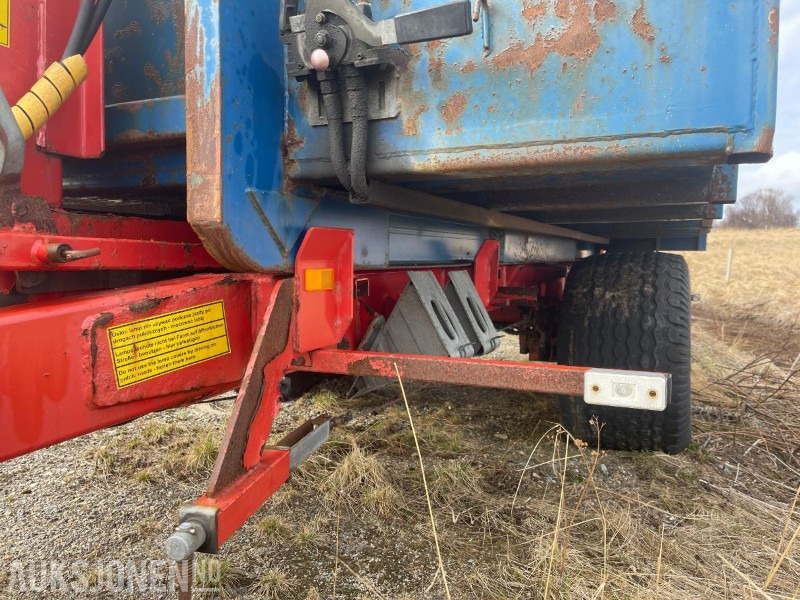 Pronar T185 Krokløft henger Med tippkasse - Utilaje agricole: Foto 5 Pronar T185 Krokløft henger Med tippkasse - Utilaje agricole: Foto 5